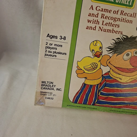 Vintage Sesame Street Missing Match Ups Game By Milton Bradley Company - Picture 7 of 12